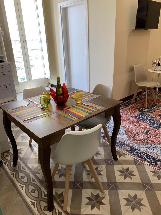 مبيت وإفطار غالاتينا Piazza Fontana Luxury المظهر الخارجي الصورة