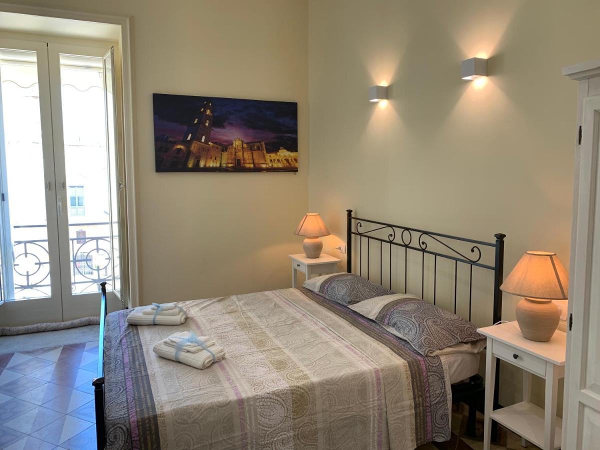 مبيت وإفطار غالاتينا Piazza Fontana Luxury المظهر الخارجي الصورة